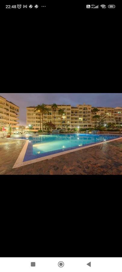 Castle Harbour Aparthotel Los Cristianos  Exterior foto