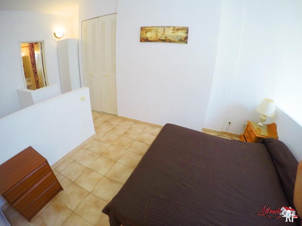 Castle Harbour Aparthotel Los Cristianos  Exterior foto