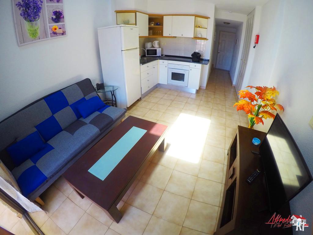 Castle Harbour Aparthotel Los Cristianos  Exterior foto
