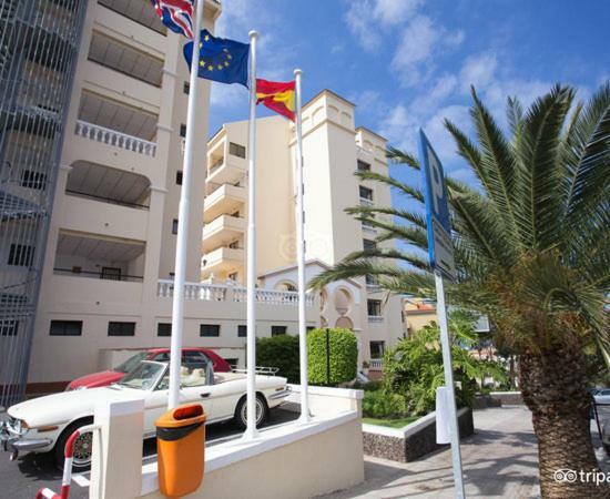 Castle Harbour Aparthotel Los Cristianos  Exterior foto