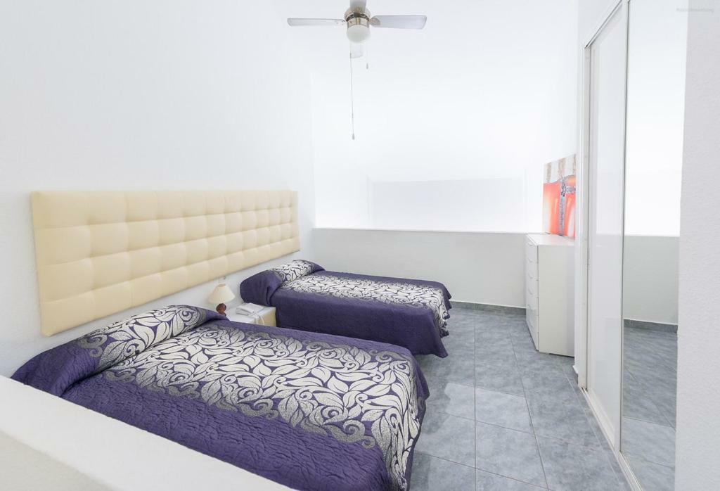 Castle Harbour Aparthotel Los Cristianos  Exterior foto