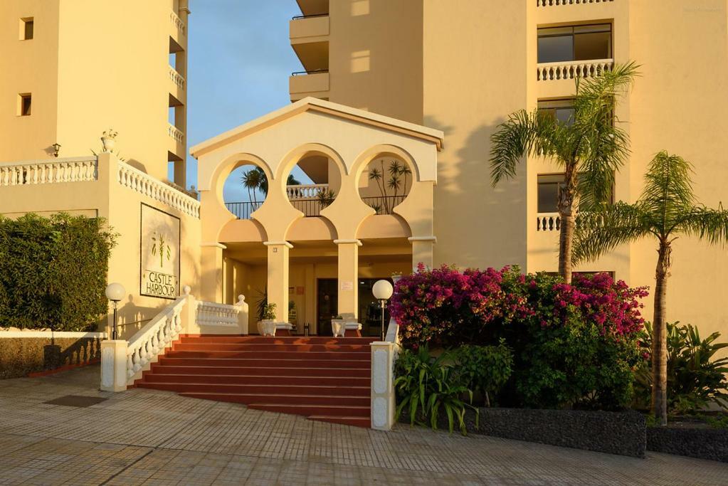 Castle Harbour Aparthotel Los Cristianos  Exterior foto