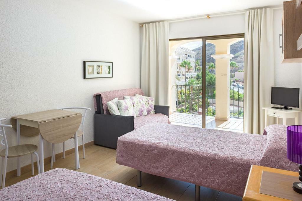 Castle Harbour Aparthotel Los Cristianos  Exterior foto